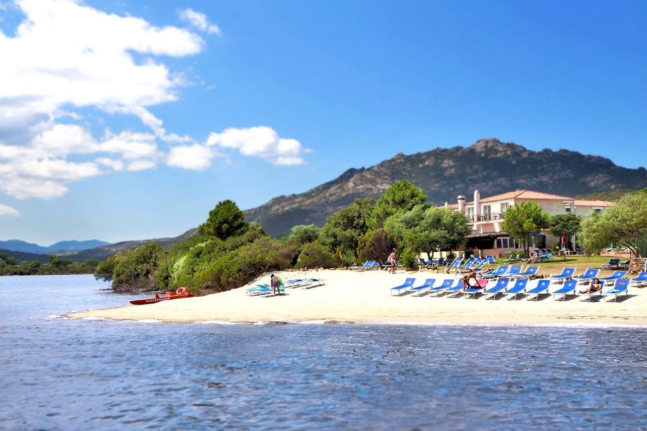 Colonna Hotel Du Golf Portisco Ngoại thất bức ảnh