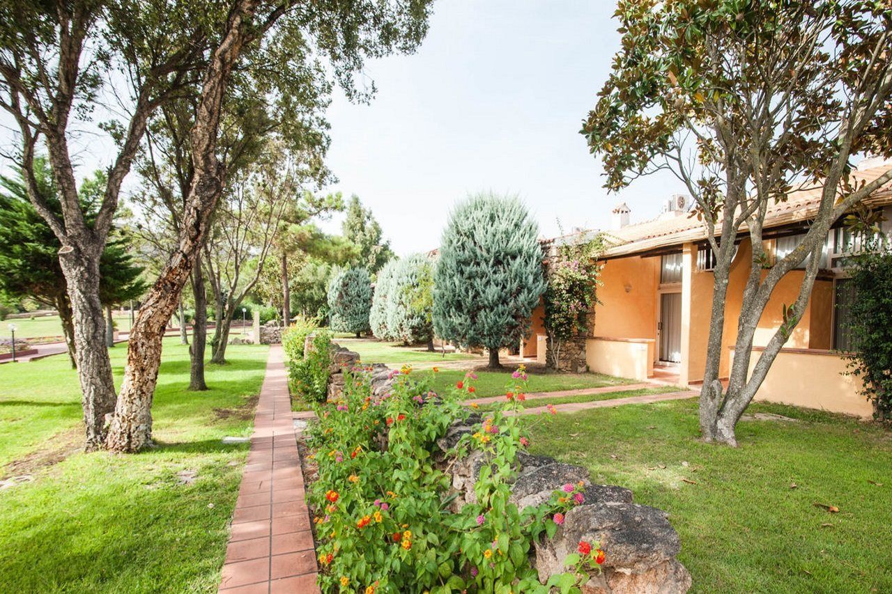 Colonna Hotel Du Golf Portisco Ngoại thất bức ảnh