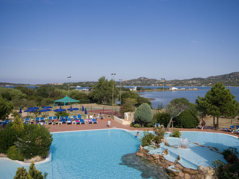 Colonna Hotel Du Golf Portisco Ngoại thất bức ảnh