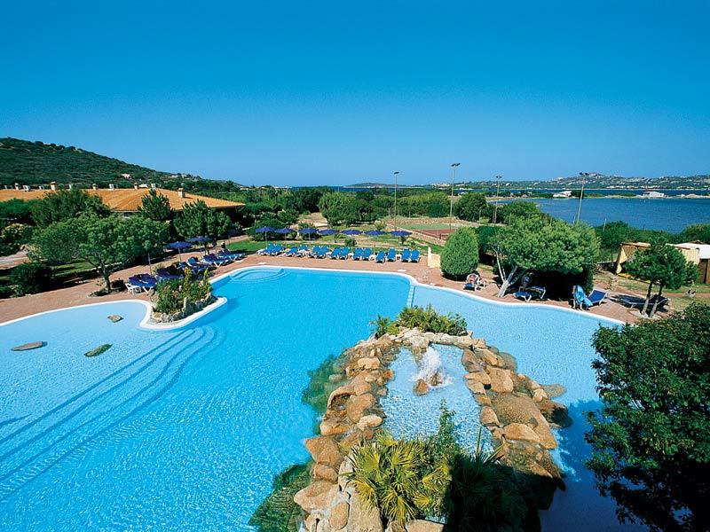 Colonna Hotel Du Golf Portisco Ngoại thất bức ảnh